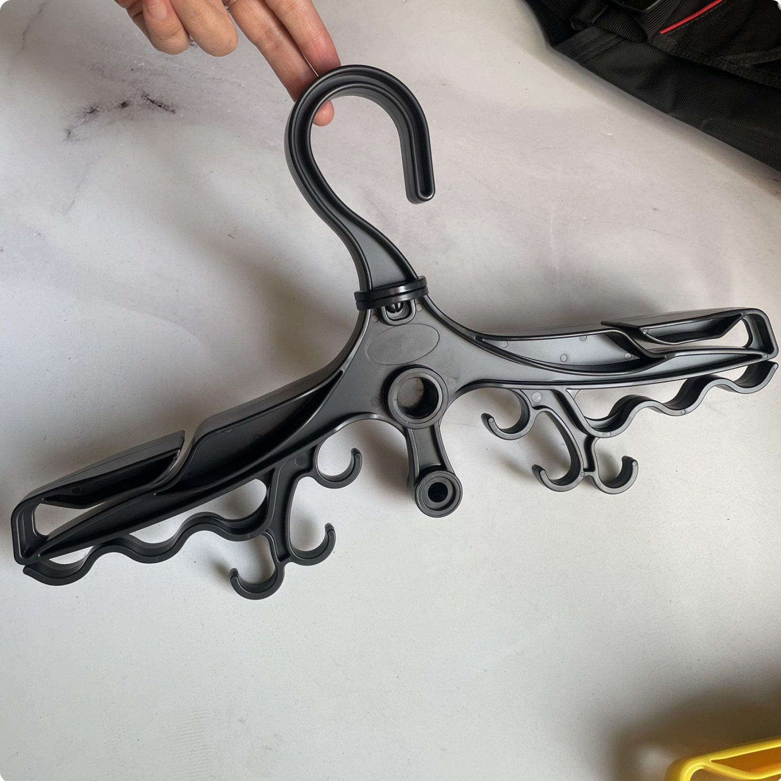 Plastic duikhanger met acht ha - Aquatic Sports Scuba recensie en prijs